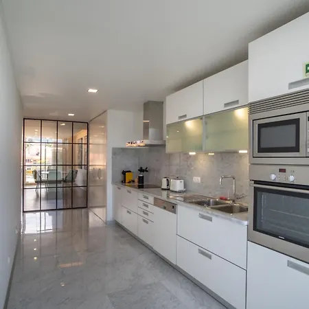 Freemont * Funchal (Madeira)