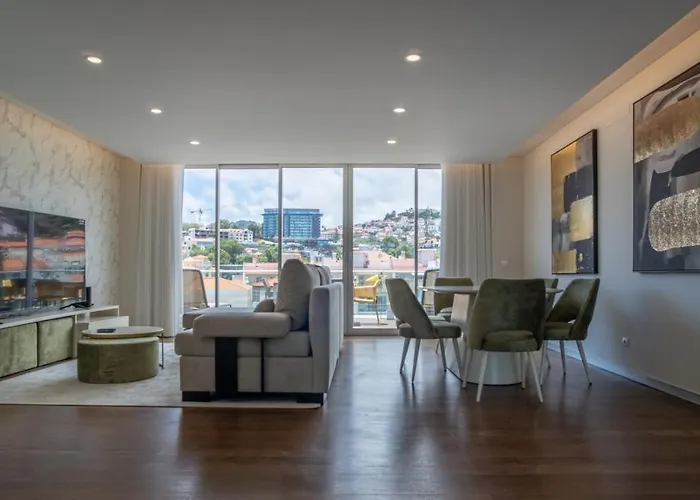 Freemont 아파트 푼샬