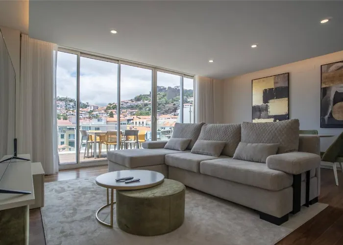 Freemont Διαμέρισμα Φουνκάλ